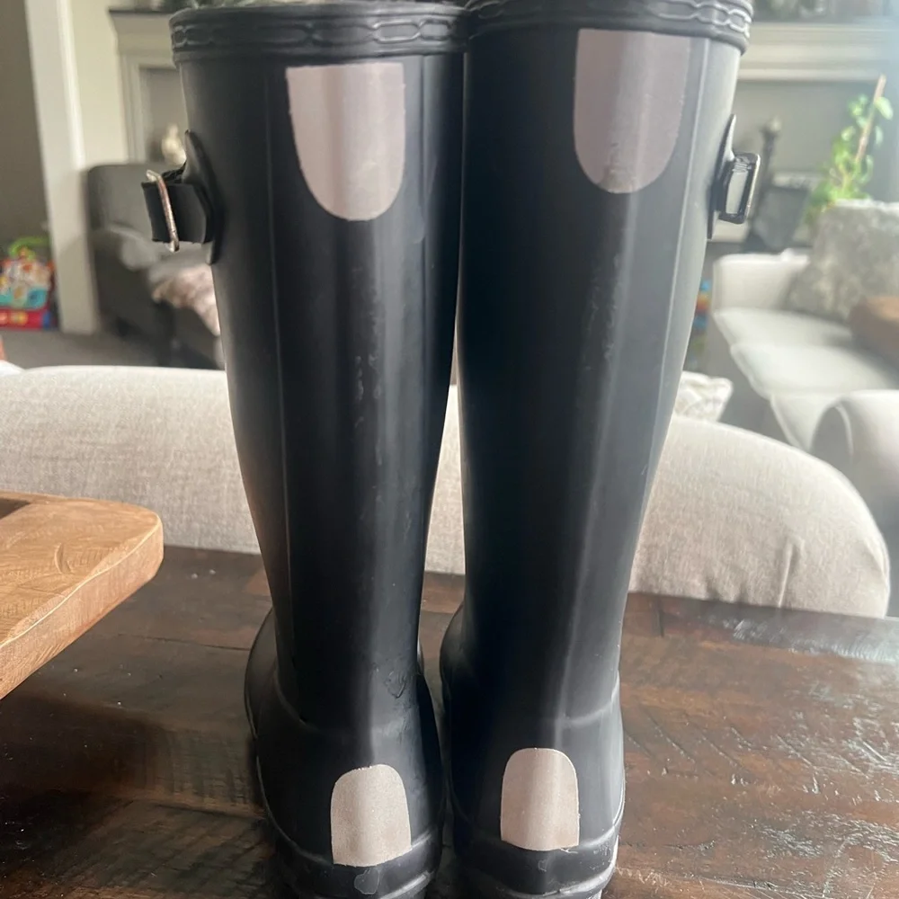 Hunter Kids Black Rain Boots with Red Logo